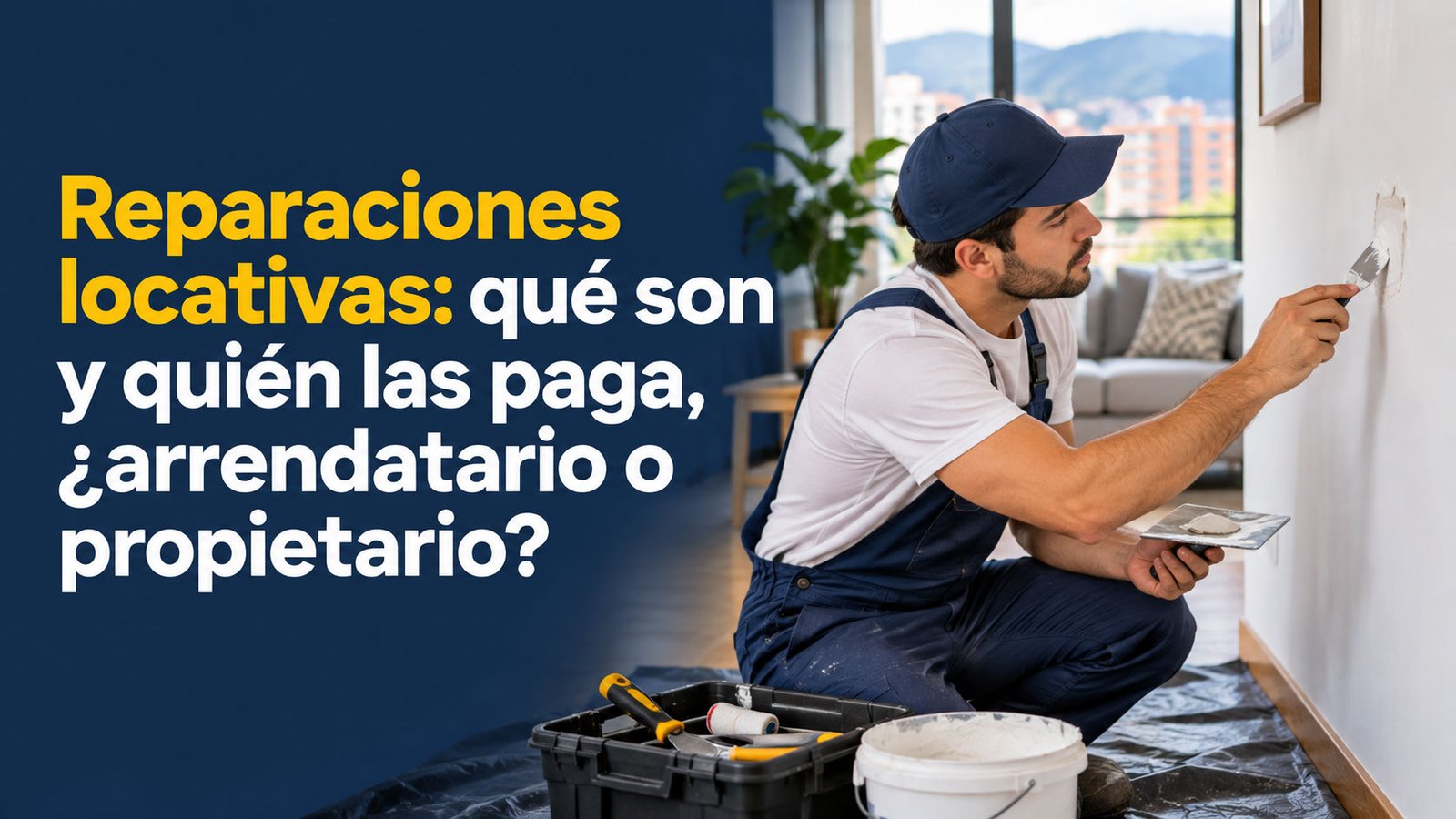 Técnico haciendo una reparación locativa en la pared de un apartamento